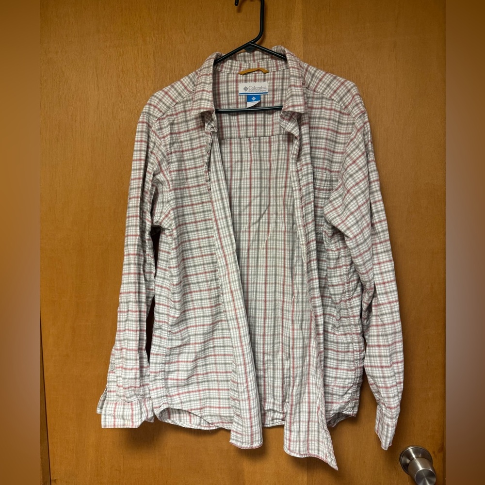 COLUMBIA gray and red flannel Size L